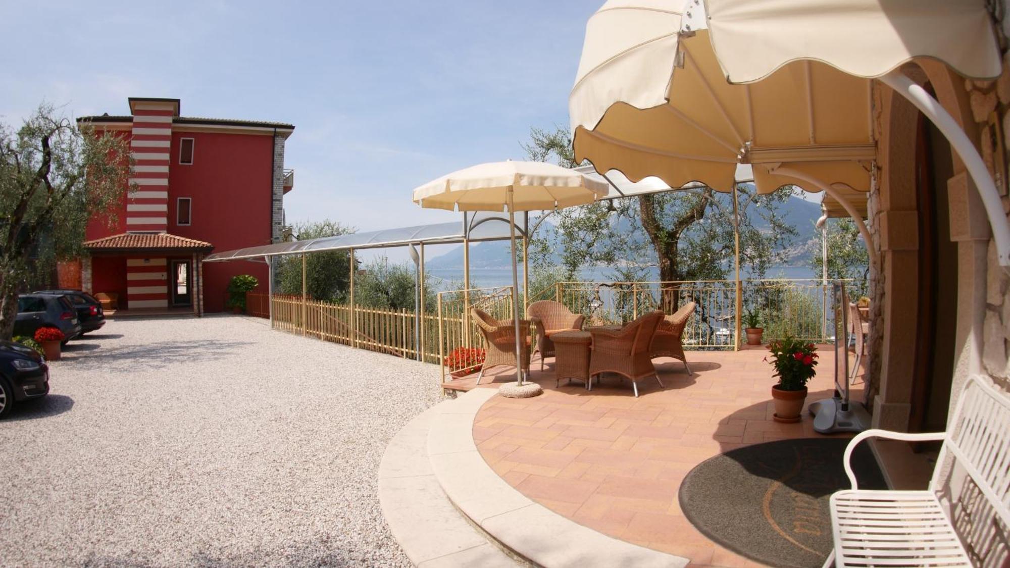 Residence Casa Maria Assenza di Brenzone Exterior foto
